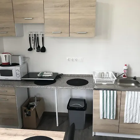 Corner 4 *