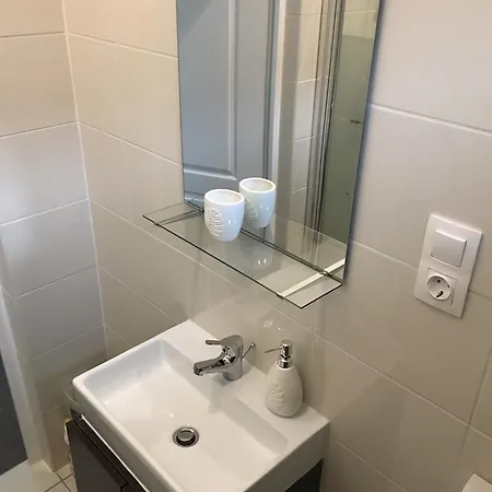 Corner 4