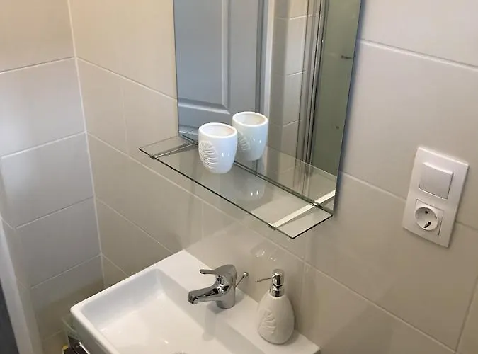 Corner 4